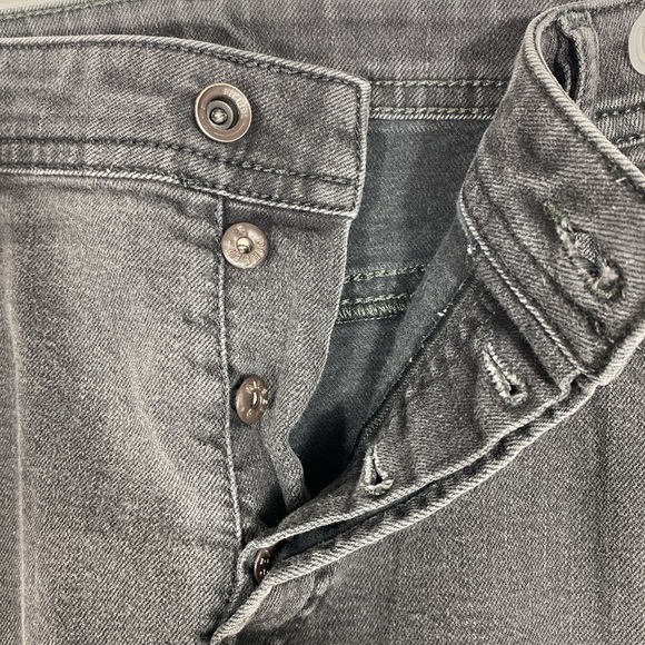 DIESEL Men’s Buster Regular Slim Tapered-Fit Jeans 38 x 32 Dark Gray Wash - Picture 11 of 15